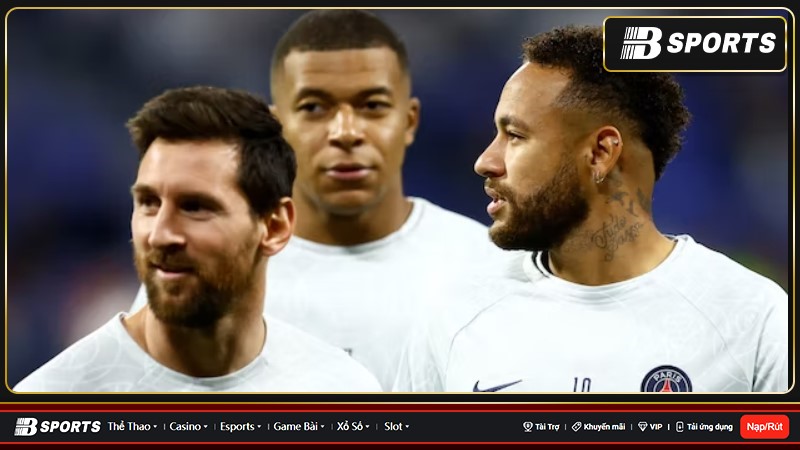 PSG cần 1 tiền đạo vì khả năng không chắc chắn xung quanh tương lai của những chân sút quan trọng như Lionel Messi , Neymar và Kylian Mbappe