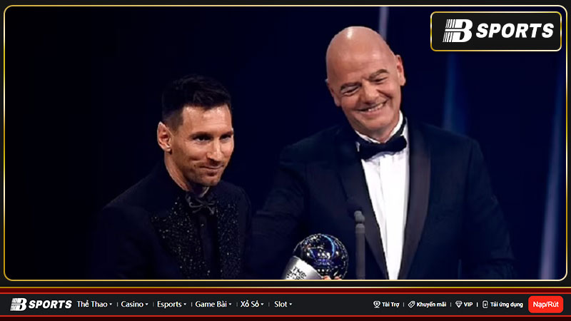 Messi thắng giải The Best cùng Argentina