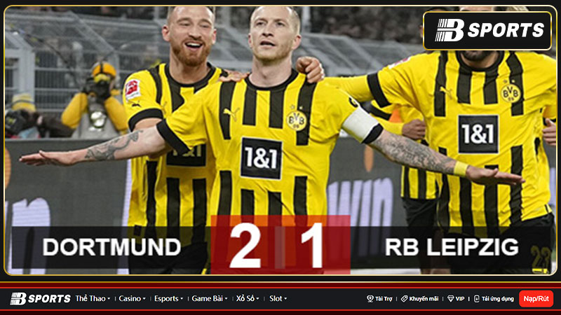Dortmund ghi bàn trước Leipzig ở phút 21 Dortmund ghi bàn trước Leipzig ở phút 21
