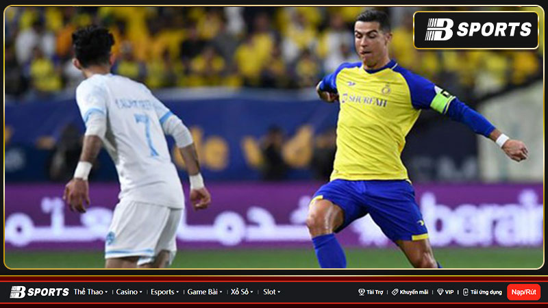 Đội Ronaldo lội ngược dòng trong trận có 16 phút bù giờ Đội Ronaldo lội ngược dòng trong trận có 16 phút bù giờ