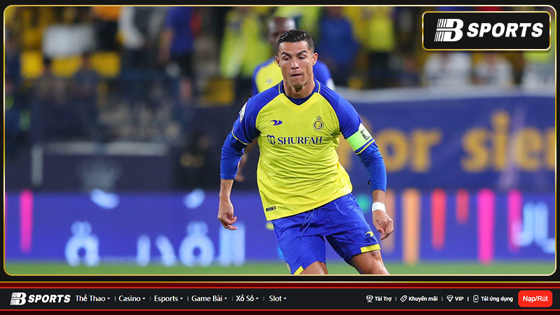 Đội Ronaldo lội ngược dòng thắng 3-2 trước Al Batin Đội Ronaldo lội ngược dòng thắng 3-2 trước Al Batin